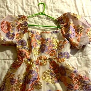 Super cute floral dress